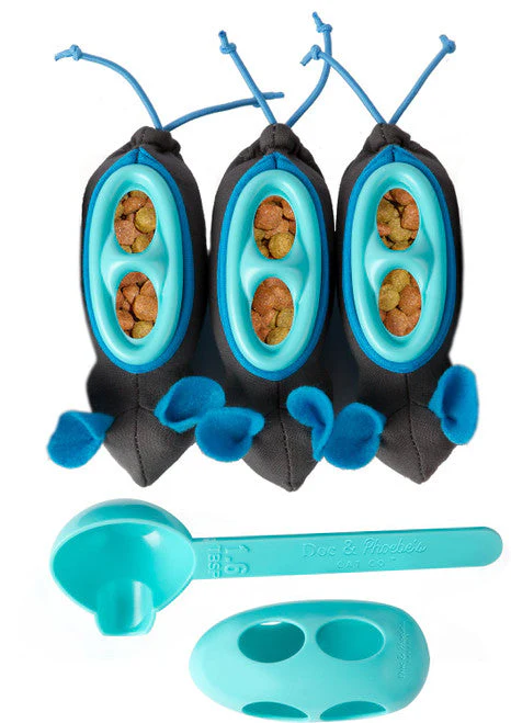 Doc & Phoebe Indoor Hunting Cat Feeder Blue, Gray 3 Pack - Image 2
