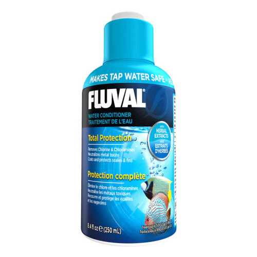 Fluval AquaPlus Water Conditioner 8.4 oz - Image 2
