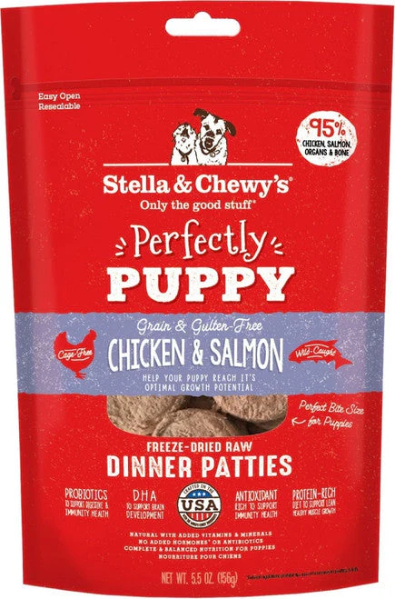 Stella & Chewy's Perfectly Puppy Freeze-Dried Chicken and Salmon 5.5 oz. {L+1x} 860284 - Image 2