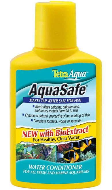 Tetra AquaSafe Plus Water Conditioner 33.8 fl. oz - Image 2